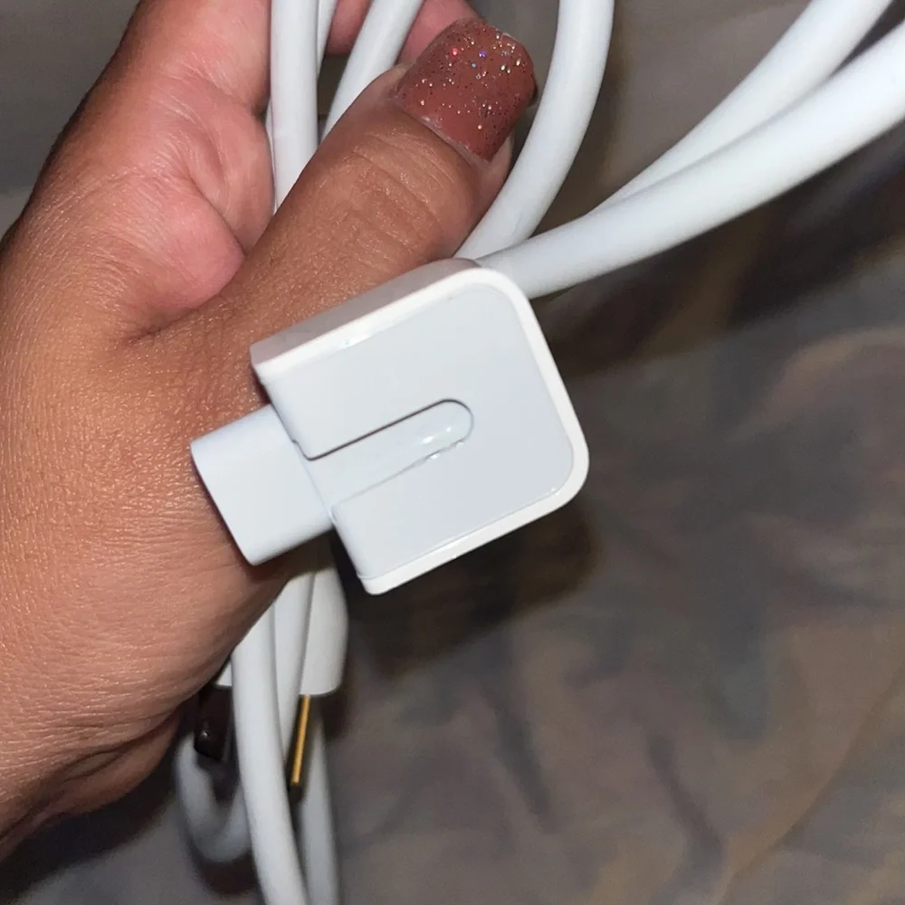 APPLE Macbook Charger Volex APC7H Power Cord Charging Extender Cable - White